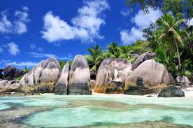 STUNNING SEYCHELLES 