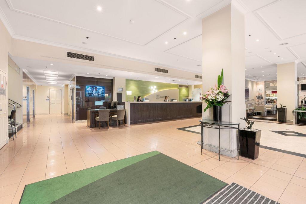 Holiday Inn Darling Harbour