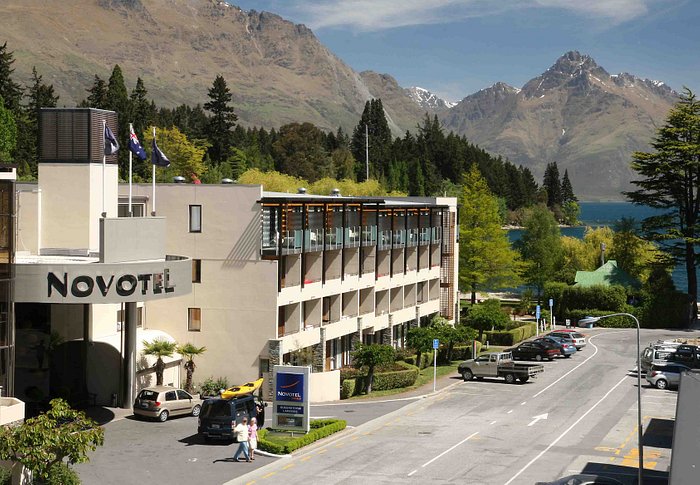 Novotel Queenstown Lakeside